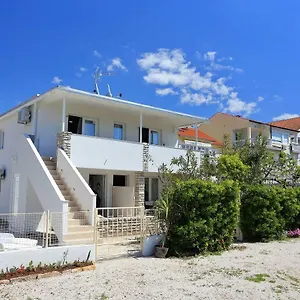 Apartment Brankica 