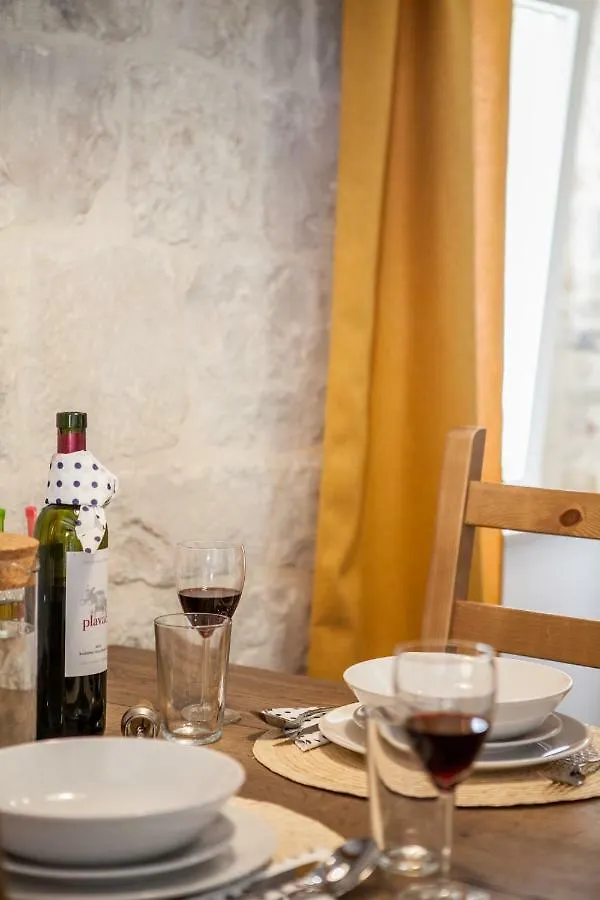 Villa Lucia Trogir Guest house